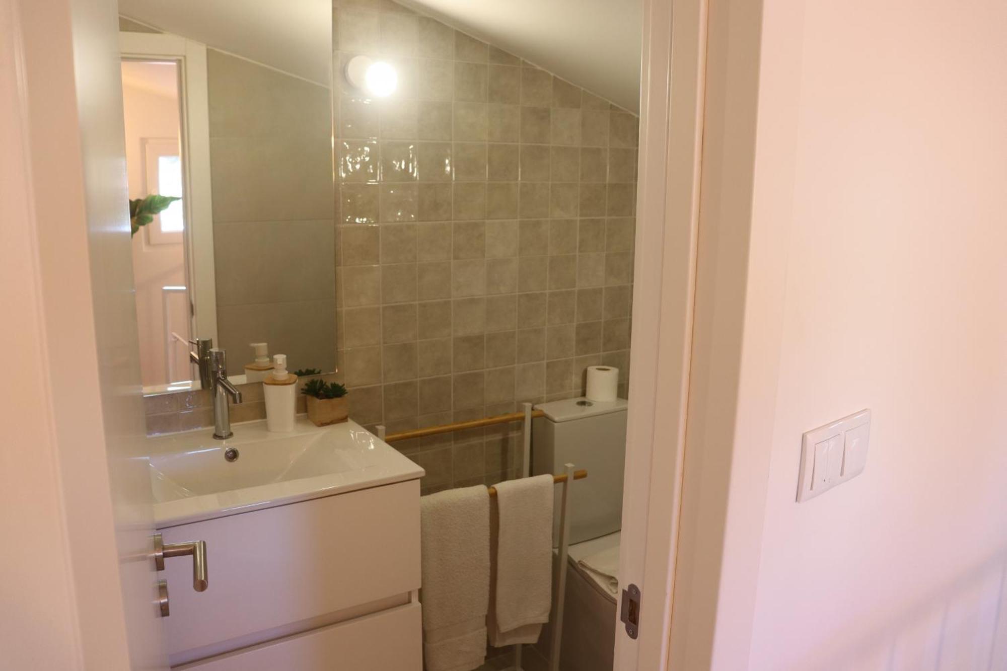 Lisbon, T2 Renewed Duplex With River View, Beato, Lisboa Extérieur photo