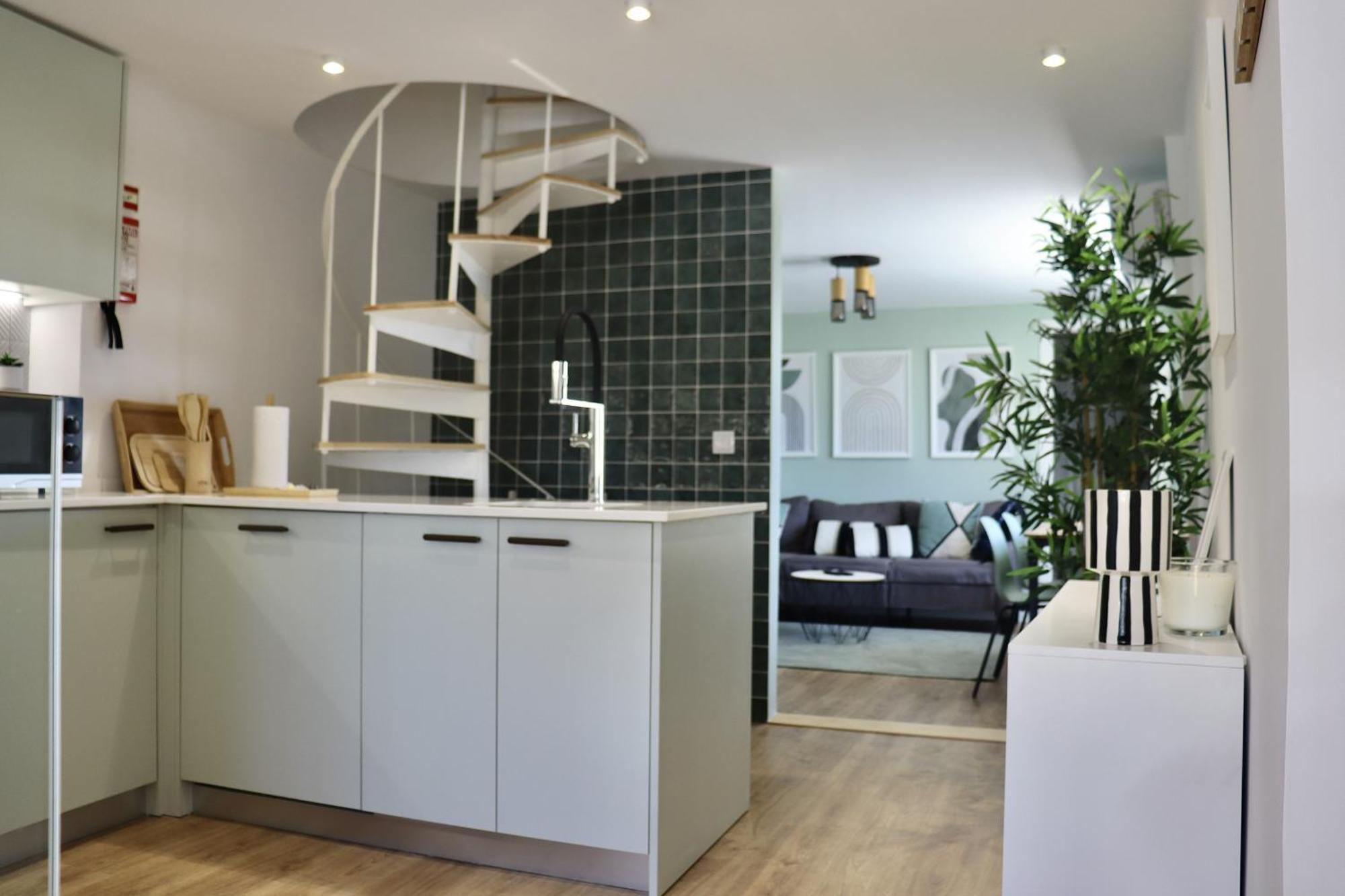 Lisbon, T2 Renewed Duplex With River View, Beato, Lisboa Extérieur photo