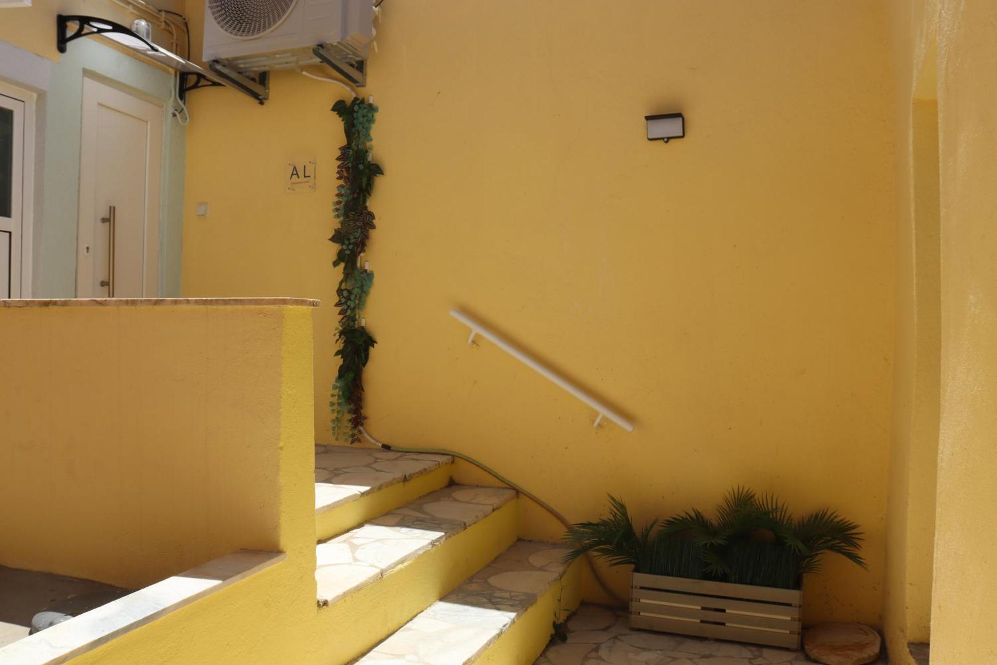 Lisbon, T2 Renewed Duplex With River View, Beato, Lisboa Extérieur photo
